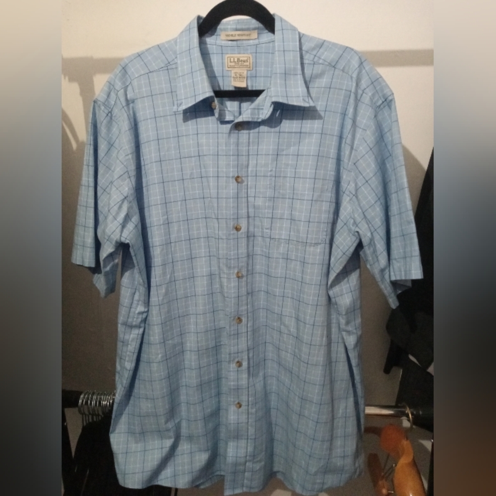 L.L. Bean Blue Checkered Button Down Short Sleeve Shirt XL